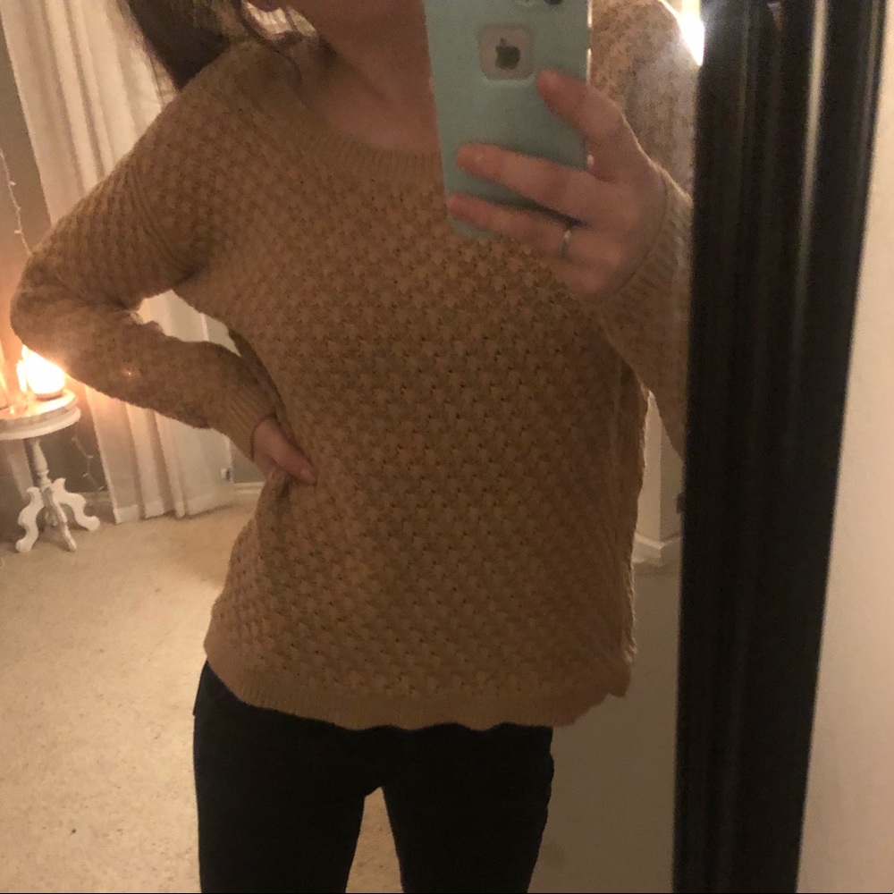 Thick brown sweater